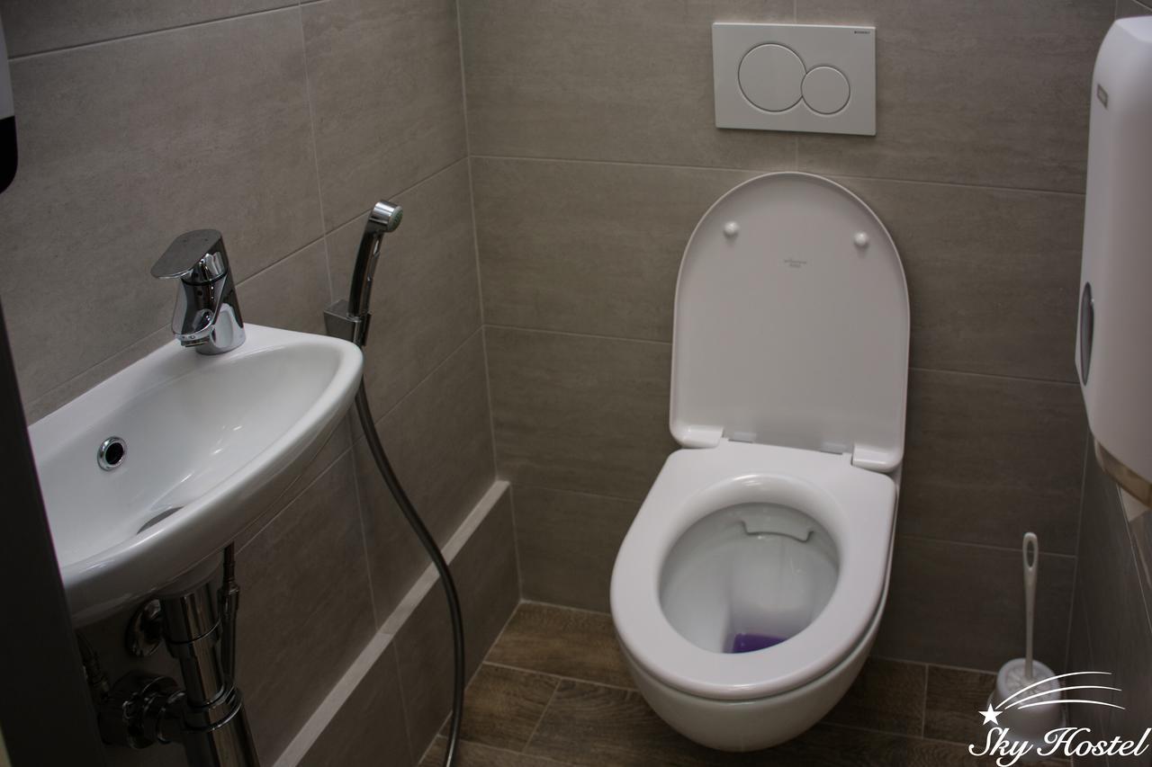 Sky Hostel Kiev Dış mekan fotoğraf